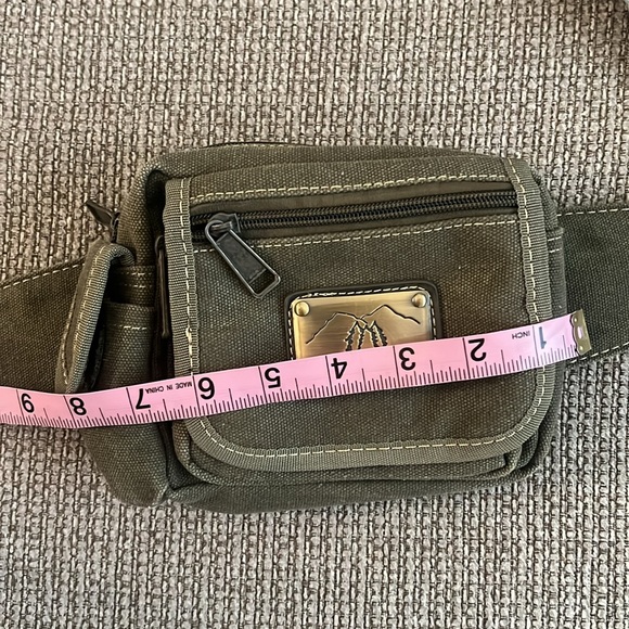 Prairie Schooner Canvas Fanny Pack - Picture 11 of 12